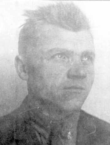 Файл:Бобров Макар Иванович (1907).jpg