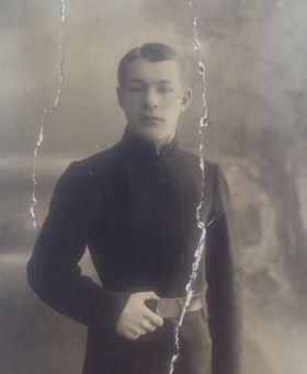 Крестьянников Леонид Васильевич (1897).jpg