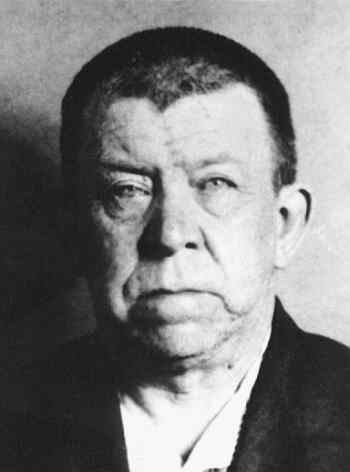 Файл:Брюханов Александр Павлович (1874).jpg