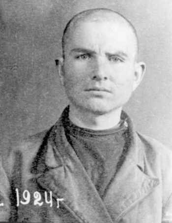 Файл:Шевцов Александр Кузьмич (1921).jpg