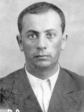 Файл:Табаков Павел Яковлевич (1903).jpg