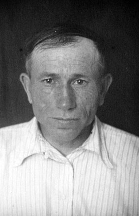 Лаубган Роберт Александрович (1909) tagil.jpg