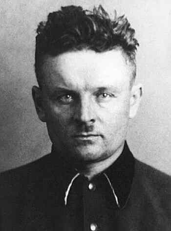 Файл:Добролеж Александр Георгиевич (1897).jpg