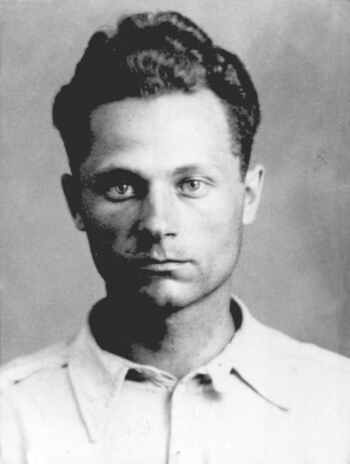 Файл:Шпак Дмитрий Александрович (1911).jpg