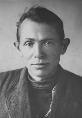Леглер Борис Владимирович (1910) tagil.jpg