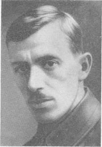 Акулов надир тимурович. Т акулов. Т акулов. Старший сержант. Акулов.