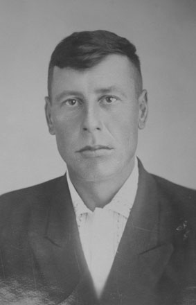 Фейлер Данил Андреевич (1911) tagil.jpg