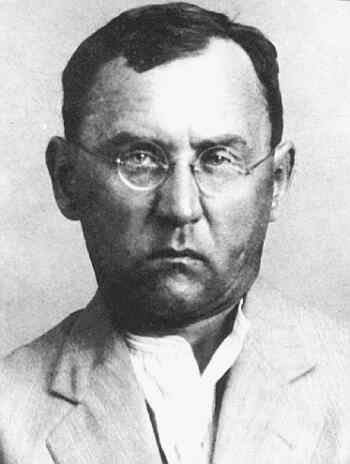 Файл:Панов Петр Александрович (1892).jpg