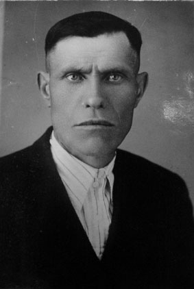 Акерман Мартин Иванович (1902) tagil.jpg