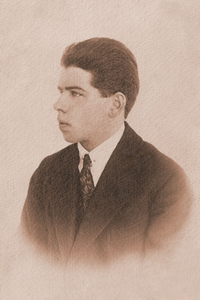 Файл:П.М. Вишневецкий(1904-1937)Ф.1920г..jpg