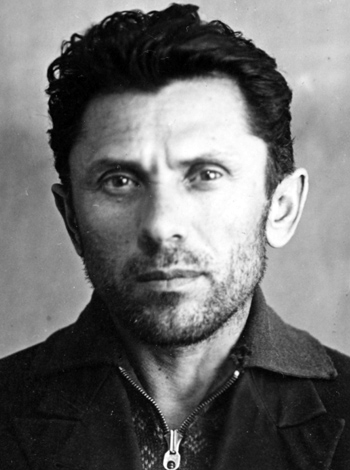 Файл:Колесников Иван Михайлович (1895).jpg