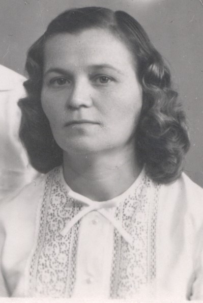 Файл:Шмайдено (Редекоп) Л.С., 1924 г.р..jpg