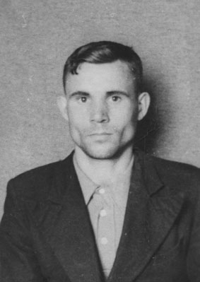 Таут Яков Кондратьевич (1926) tagil.jpg