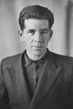 Штейнле Александр Федорович (1907) tagil.jpg