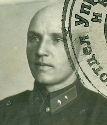 Файл:Лепин Эрнест Михайлович (1898).jpg