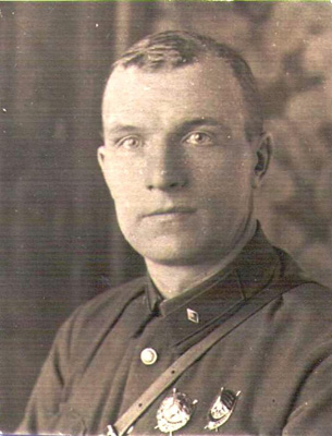 Файл:Мельников Петр Николаевич (1896).jpg