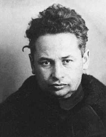 Файл:Офенгенден Мокей Иосифович (1901).jpg