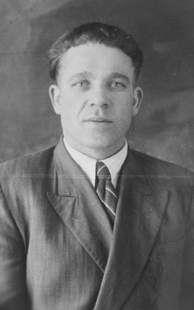 Шефер Георгий Кондратьевич (1922) tagil.jpg