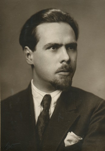 Файл:Васютинский Вадим Алексеевич (1898).jpg