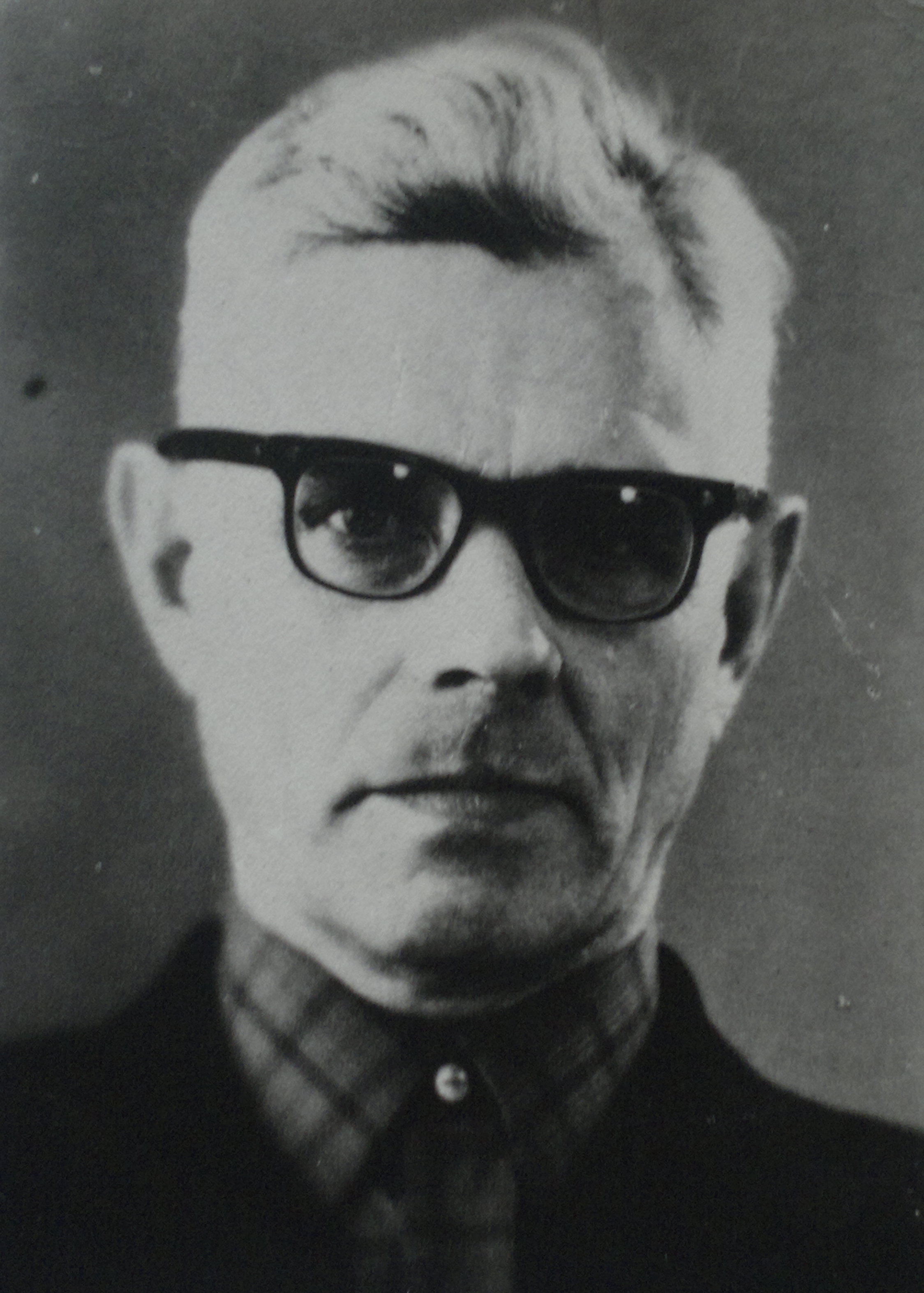 Сикачев Иван Тимофеевич