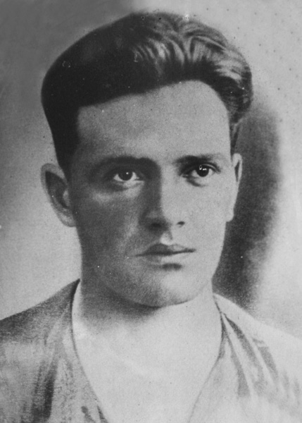 Файл:Киннунен Урхо Матвеевич (1907).jpg