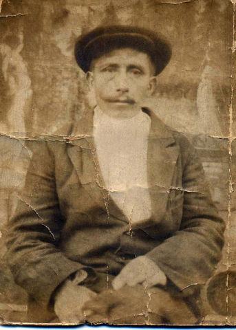 Файл:Салимжанов Искандер Абдульханович (1885).jpg