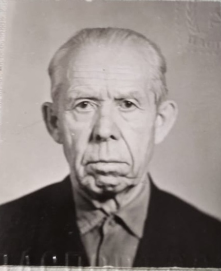 Файл:Логинов Иван Семёнович (1899).jpg