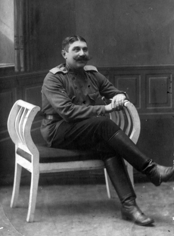 Файл:Мечик Исаак Моисеевич (1881).jpg