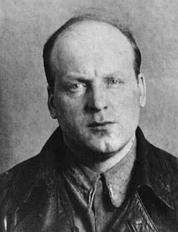 Файл:Кольцов Василий Герасимович (1901).jpg