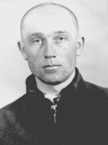 Файл:Трубаков Иван Павлович (1910).jpg