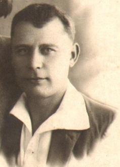 Бирюшов Исмаил Мухаметджанович (1894).jpg