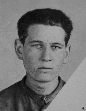Юстус Александр Яковлевич (1925) tagil.jpg