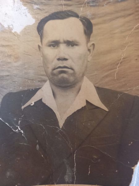 Файл:Мигунов Алексей Аполосович (1918).jpeg