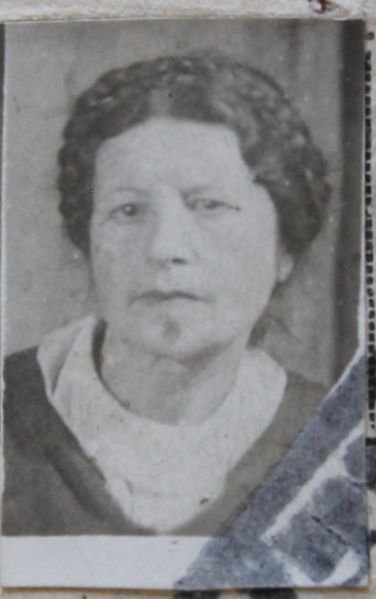 Файл:Лакс Вера Давыдовна (1901).JPG