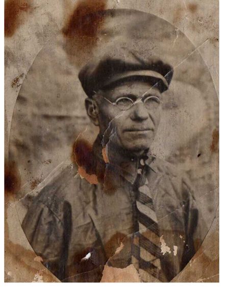 Файл:Созонов Василий Андреевич (1885).jpg