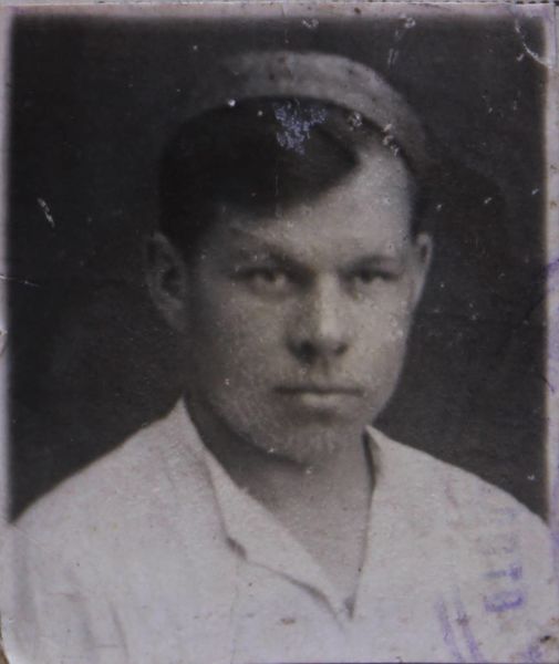 Файл:Деяшкин Василий Иванович (1914).JPG