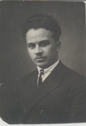 Бернадский Николай Александрович (1901).jpg