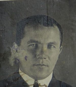Старченко Георгий Иванович (1900).JPG