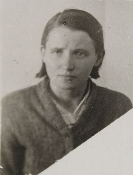 Файл:Крупей Мария Петровна (1906).JPG