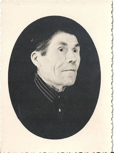 Файл:Морозов Михаил Поликарпович (1903).jpg