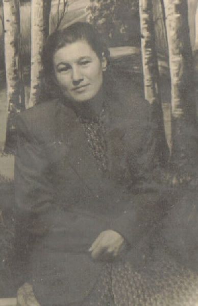 Файл:Петрунишина Мария Федоровна (1927).jpg