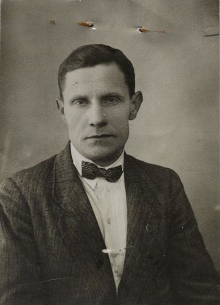 Файл:Михайлов Александр Константинович (1895).JPG