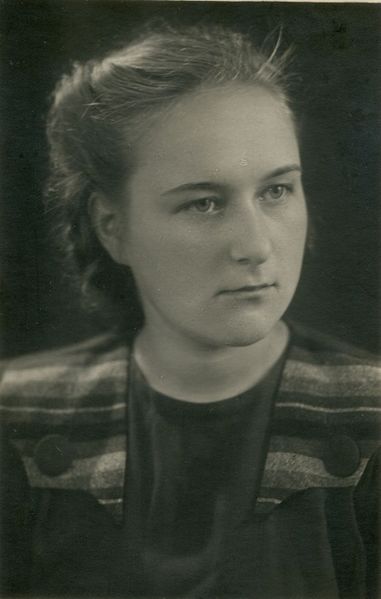 Файл:Андрющенко Маргарита Данииловна (1932).jpg