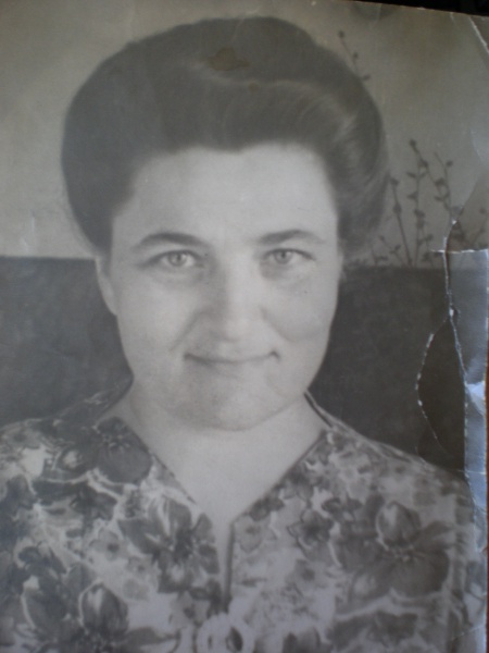 Файл:Козиброда Надежда Ивановна (1926).jpg