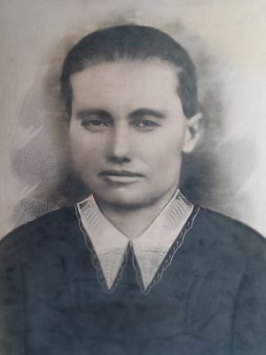 Кириленко Анна Тарасовна (1893).jpg