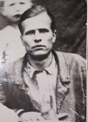 Кизим Петр Карпович (1910).jpg