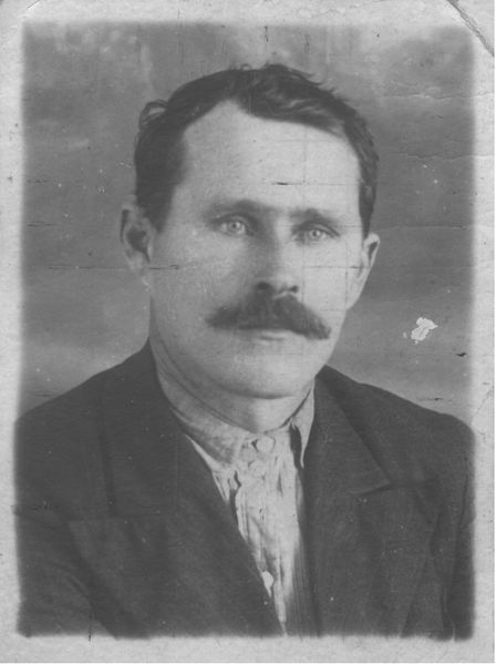 Файл:Губарин Анатолий Алексеевич 1895.jpg