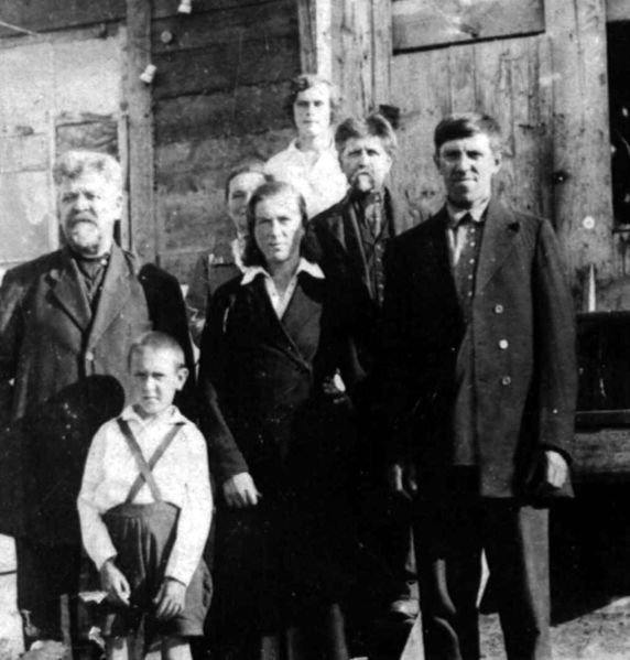 Файл:Бунев Василий Павлович (1876) 1.jpg