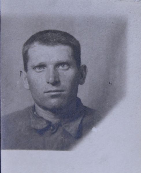 Файл:Гудасов Петр Григорьевич (1907).JPG