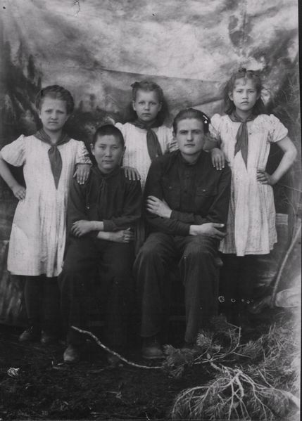 Файл:Воробьев Владимир Григорьевич (1928) 2.jpg